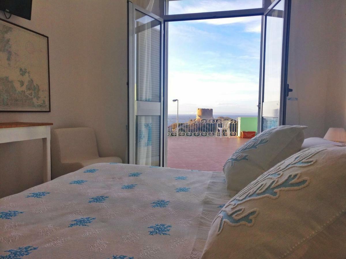 Hotel Da Cecco Santa Teresa Gallura Exterior photo